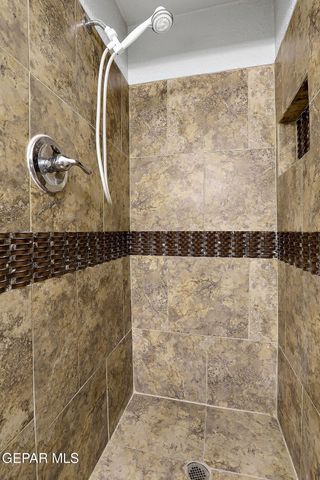 3705 Roslyn Drive, Horizon City, TX 79928