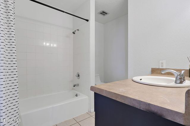 3705 Roslyn Drive, Horizon City, TX 79928