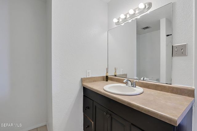 3705 Roslyn Drive, Horizon City, TX 79928