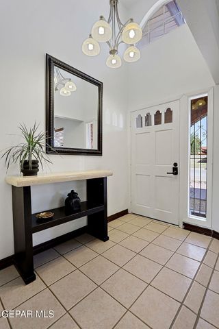 3705 Roslyn Drive, Horizon City, TX 79928