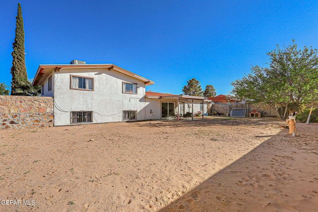 3705 Roslyn Drive, Horizon City, TX 79928