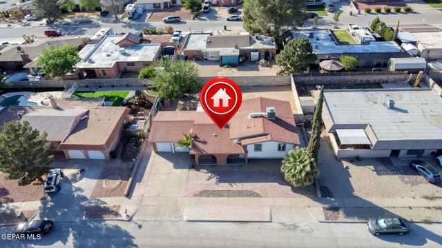 3705 Roslyn Drive, Horizon City, TX 79928