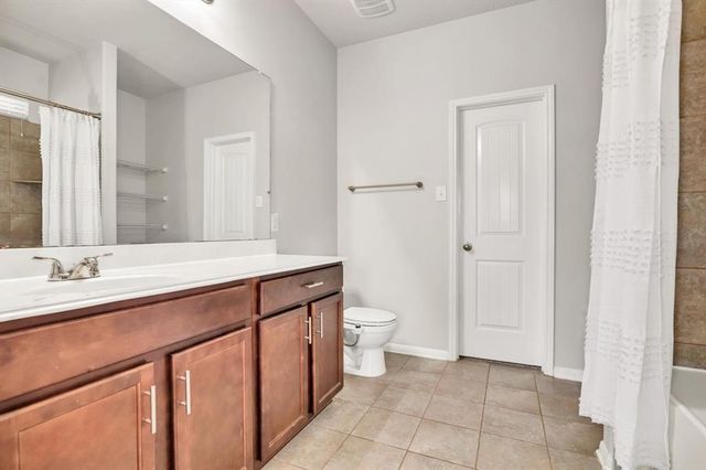 8110 Heartbrook Field Lane, Cypress, TX 77433