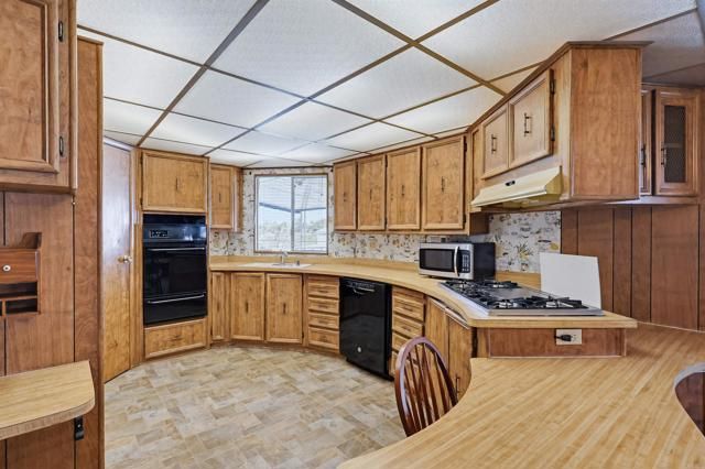 15420 Olde Highway 80 104, El Cajon, CA 92021