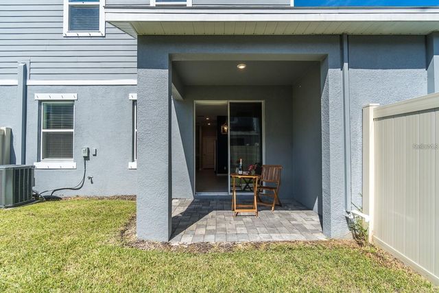 1118 ARBOUR VERDE COURT, Tampa, FL 33613