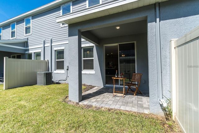 1118 ARBOUR VERDE COURT, Tampa, FL 33613