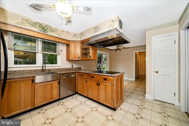 13949 BRIGHTON DAM RD, Clarksville, MD 21029