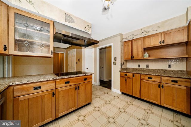 13949 BRIGHTON DAM RD, Clarksville, MD 21029