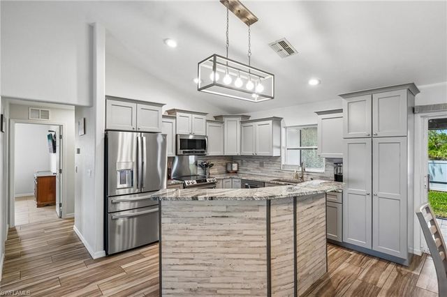4317 NW 40th TER, Cape Coral, FL 33993