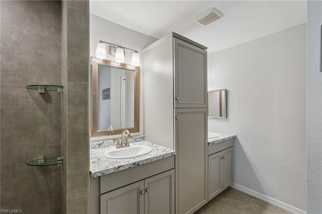 4317 NW 40th TER, Cape Coral, FL 33993