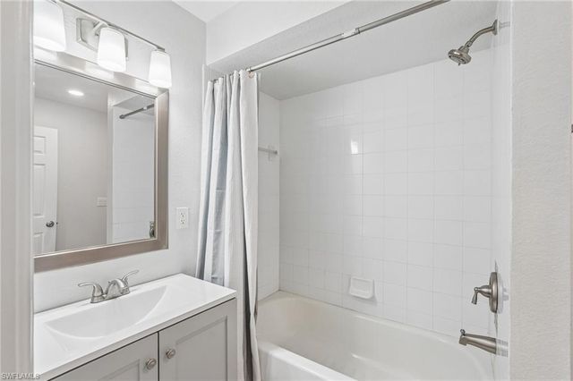 4317 NW 40th TER, Cape Coral, FL 33993