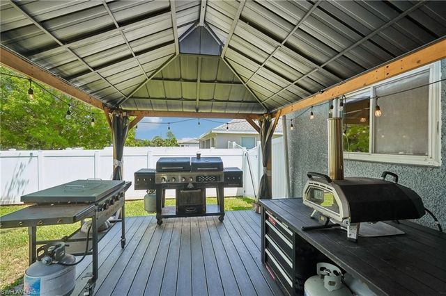4317 NW 40th TER, Cape Coral, FL 33993