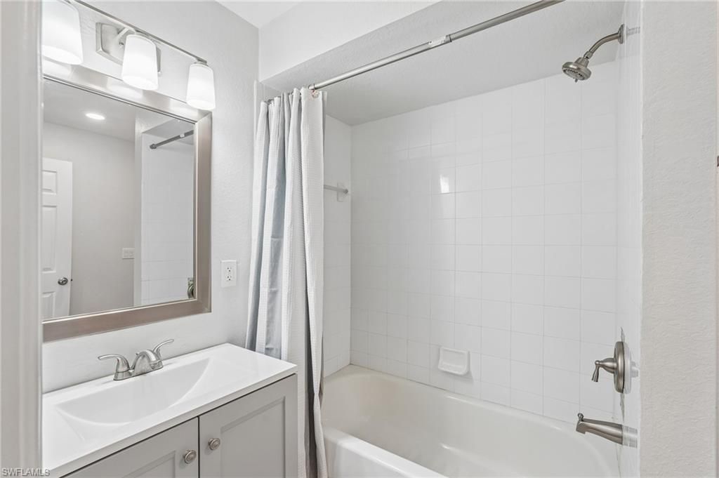Image 28 of property listing at 4317 NW 40th TER, Cape Coral, FL 33993