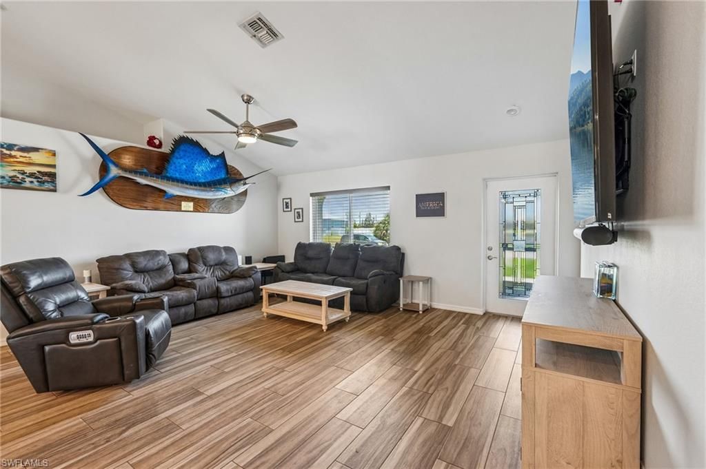 Image 6 of property listing at 4317 NW 40th TER, Cape Coral, FL 33993