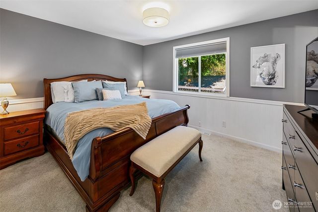 10704 126th Avenue NE, Kirkland, WA 98033