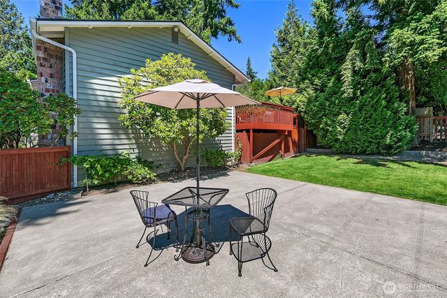10704 126th Avenue NE, Kirkland, WA 98033