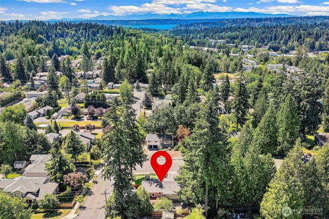 10704 126th Avenue NE, Kirkland, WA 98033