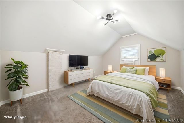 225 W Carter Avenue, Clarksville, IN 47129