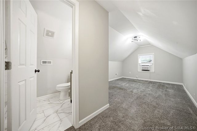 225 W Carter Avenue, Clarksville, IN 47129
