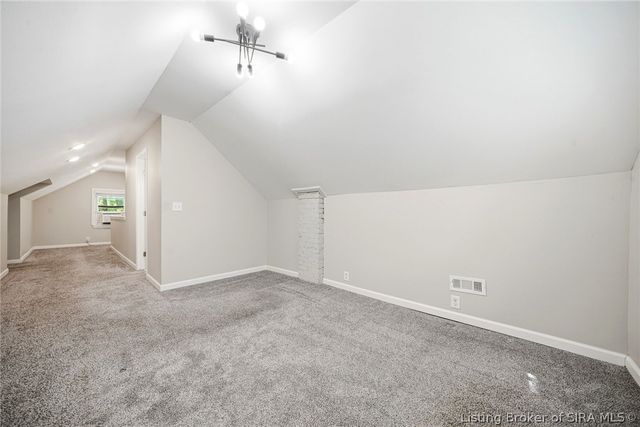 225 W Carter Avenue, Clarksville, IN 47129