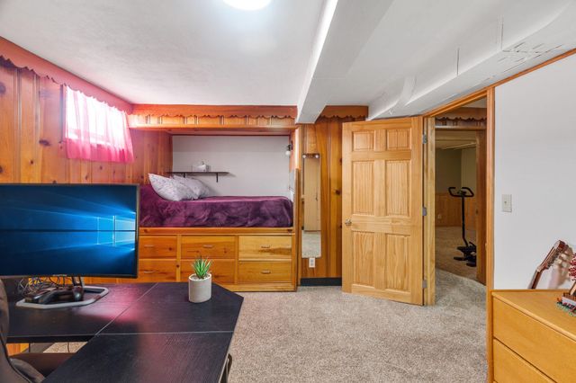 2908 30th Avenue NE, Saint Anthony, MN 55418