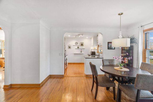 2908 30th Avenue NE, Saint Anthony, MN 55418