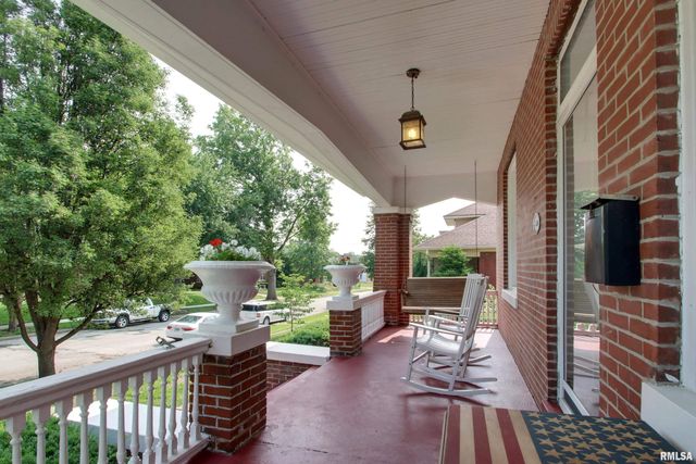 1512 SPRING Street, Quincy, IL 62301