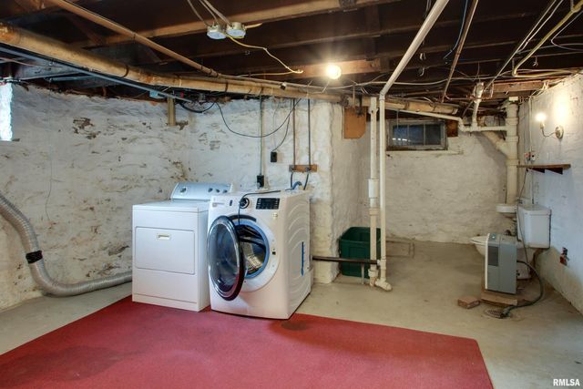 1512 SPRING Street, Quincy, IL 62301