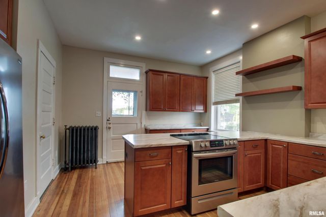 1512 SPRING Street, Quincy, IL 62301