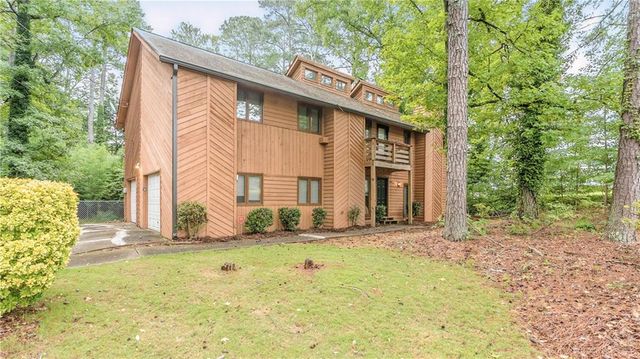 3896 Willow Ridge Court, Douglasville, GA 30135