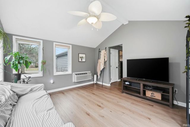 9403 Camberwell Drive, Fort Wayne, IN 46804