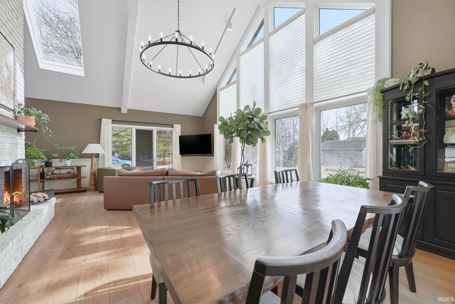 9403 Camberwell Drive, Fort Wayne, IN 46804