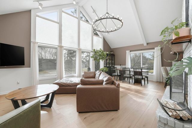 9403 Camberwell Drive, Fort Wayne, IN 46804