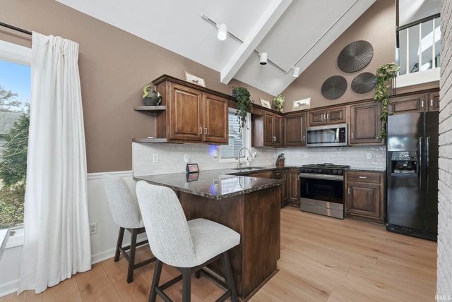 9403 Camberwell Drive, Fort Wayne, IN 46804