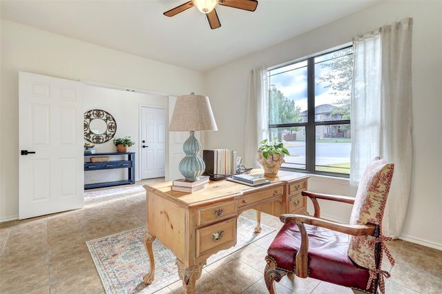 621 Clover Flat RD, Cedar Park, TX 78613