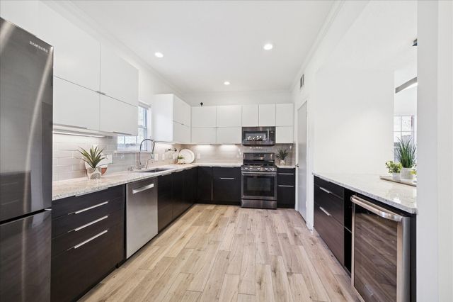 4312 Jonathan Street, Bellaire, TX 77401