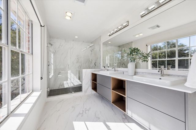 4312 Jonathan Street, Bellaire, TX 77401