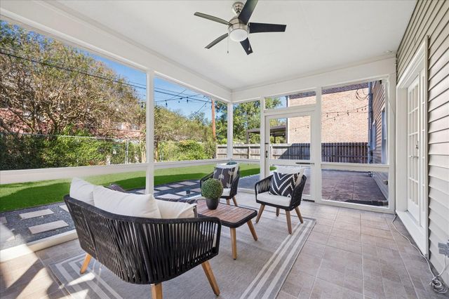 4312 Jonathan Street, Bellaire, TX 77401