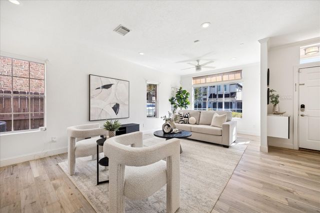 4312 Jonathan Street, Bellaire, TX 77401