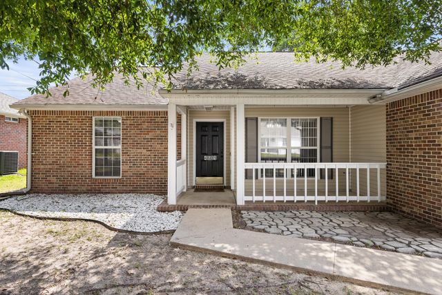 4601 Top Flight Drive, Crestview, FL 32539