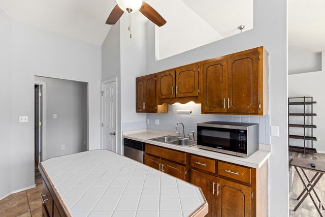 4601 Top Flight Drive, Crestview, FL 32539