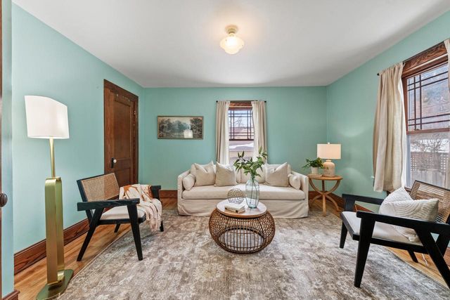 2410 E Stratford COURT, Shorewood, WI 53211