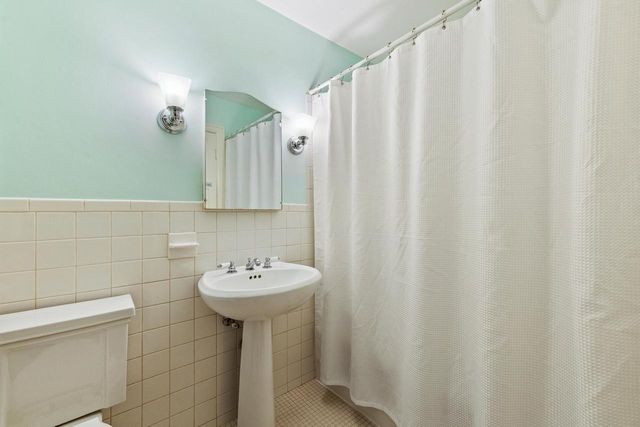 2410 E Stratford COURT, Shorewood, WI 53211