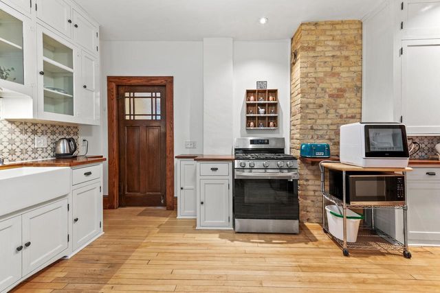 2410 E Stratford COURT, Shorewood, WI 53211