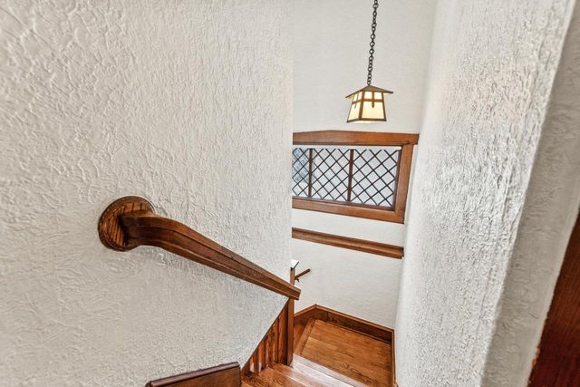 2410 E Stratford COURT, Shorewood, WI 53211