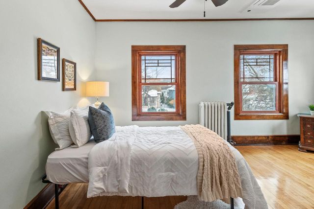 2410 E Stratford COURT, Shorewood, WI 53211