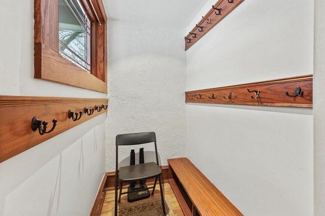 2410 E Stratford COURT, Shorewood, WI 53211