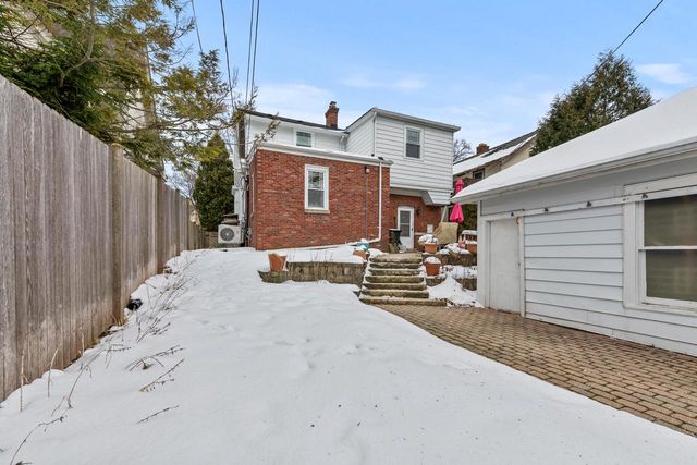 2410 E Stratford COURT, Shorewood, WI 53211