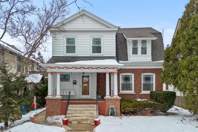 2410 E Stratford COURT, Shorewood, WI 53211