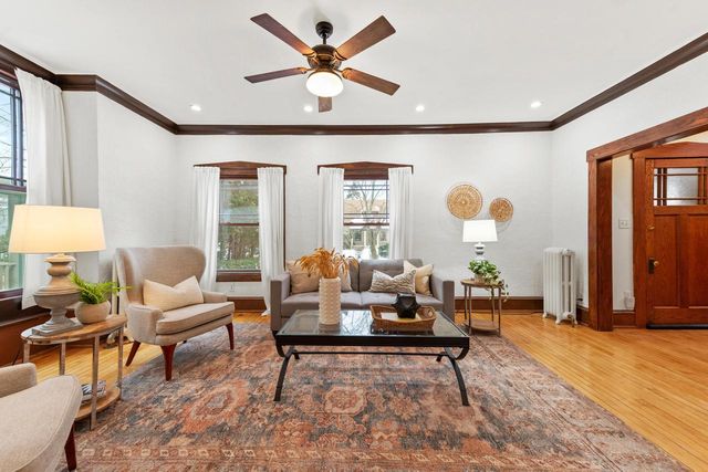 2410 E Stratford COURT, Shorewood, WI 53211